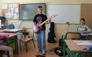 Kreatywny czas w świetlicy szkolnej (10)