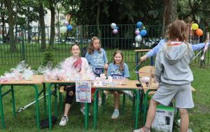 „Szkoła i Rodzina to pełna drużyna” – rodzinny Piknik Przedsiębiorczości  (12)
