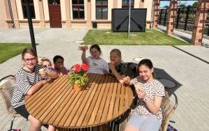 Klasa 3a świętowała zakończenie roku szkolnego na kręglach i przy lodach. (2)