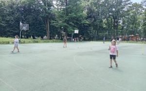 Sportowe konkurencje w świetlicy szkolnej (10)