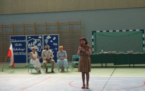 Apel (18)